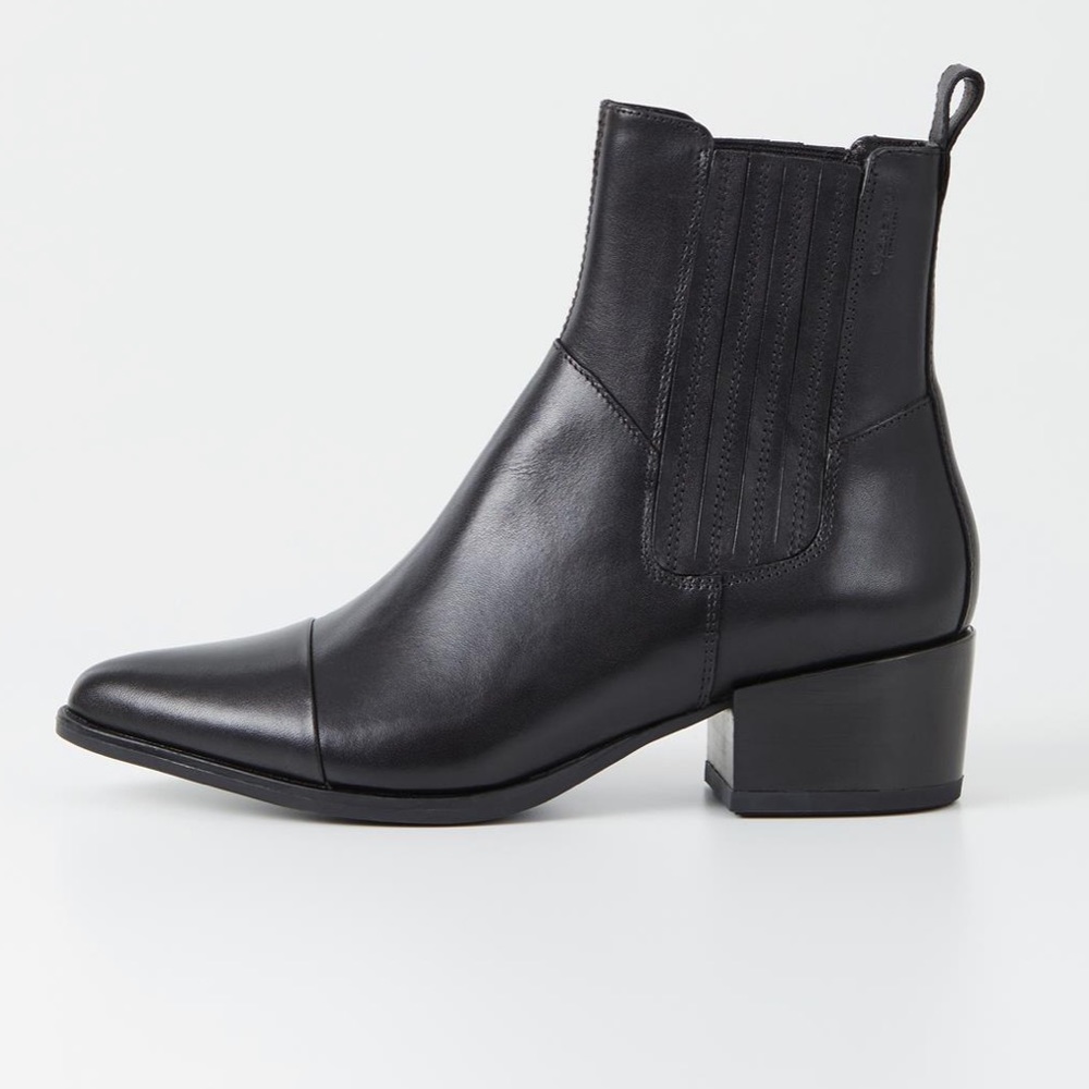 Vagabond Marja Chelsea Boots
